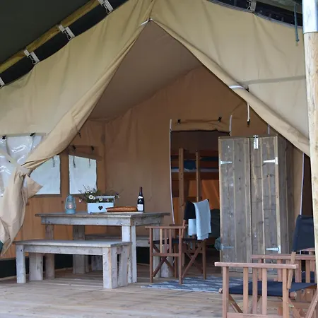Charmecamping Domaine Bleu Celeste *
